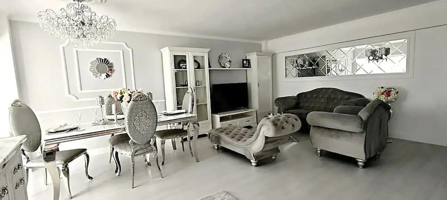 Apartament cu 3 camere decomandat în Ultracentral