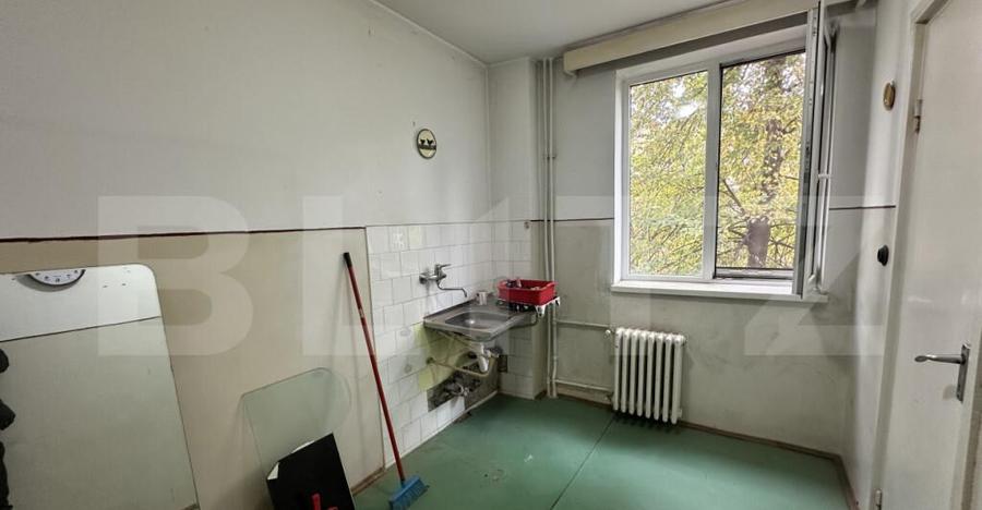 Apartament cu 2 camere, zona Rogerius - 7