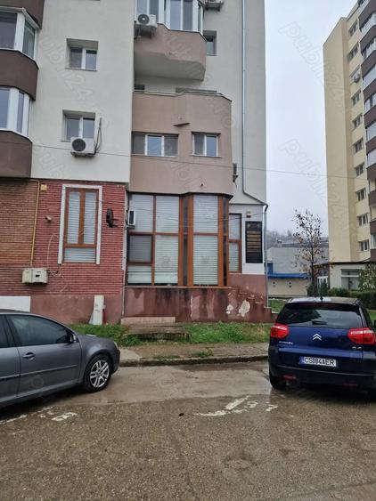 Inchiriere spatiu comercial - 13