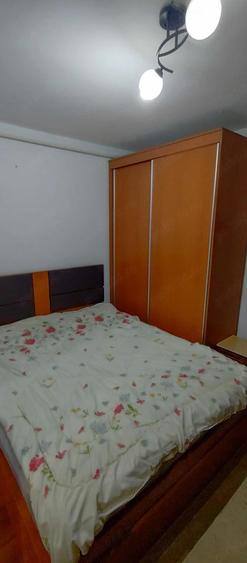 Ofer spre inchiriere garsoniera cf. 3 - 1