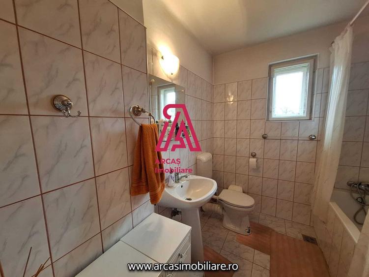 Casa de vanzare 7 camere, teren 1000 mp Sub Arini! - 16