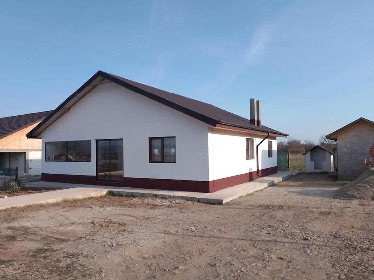 Vand casa in Sasenii Noi - 2