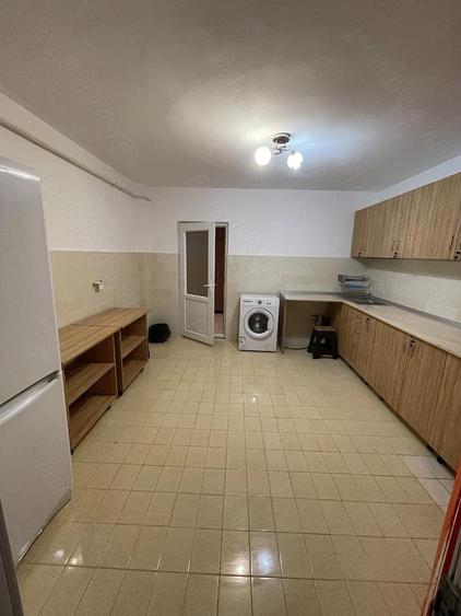 ocazie rara garsoniera cat un apartament + boxa generoasa, tulcea - 3
