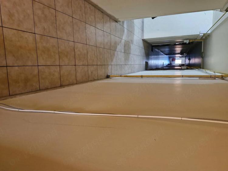 Fabric-aproape de Pia?a Badea Car?an - 2