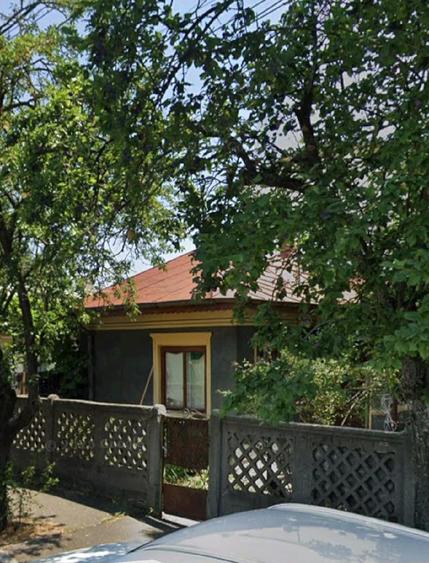 Proprietat vand casa demolabila pe colt-200mp - 1