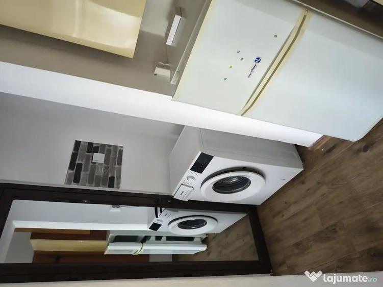 Inchiriez apartament cu o camera renovat recent in zona lini?tita - 3