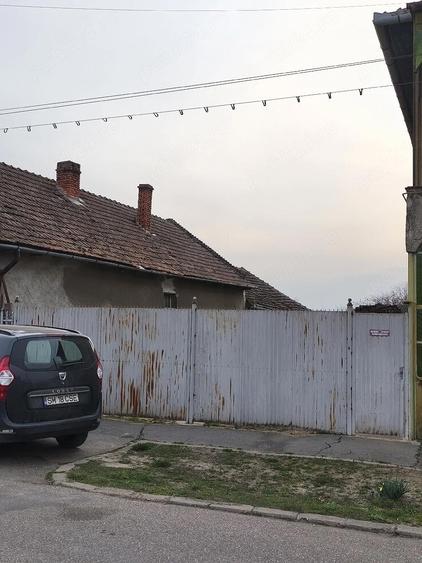 Casa cu etaj construita in anul 1976 - 4