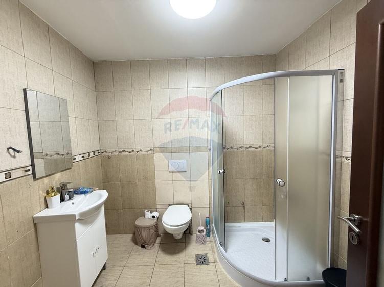 Apartament cu 3 camere de vanzare Voluntari - 10