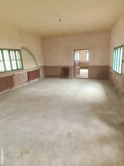 Spatiu 180 m patra?i pt.inchiriat - 3