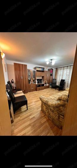 Vand apartament 2 camere Oras Buzias central Vand apartament 2 camere Oras Buzias central