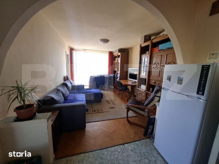 Apartament 3 camere cu balcon deschis, etaj 8, Dambu Pietros - 1