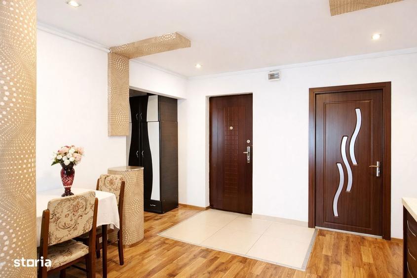 Proprietar Petrosani apartament MODERN cu CENTRALA RENOVAT etaj2 DECOM - 1