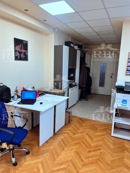 Spatiu birou pretabil si cabinet medical cu 2 parcari Semicentral - 9