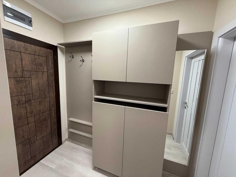 de inchiriat garsoniera zona Soarelui - 2