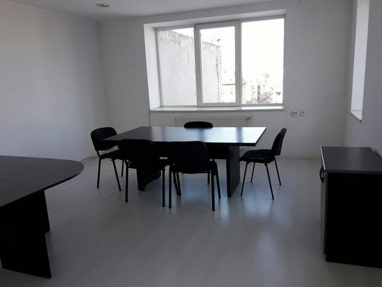 Birou 49 mp pozitionat ultracentral - 1