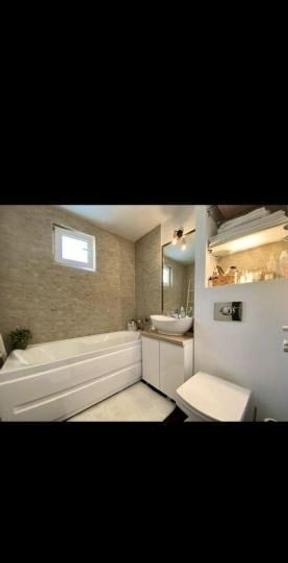 Chisinau - Arena Nationala - 3 camere , renovat , posibilitate montare centrala - 4