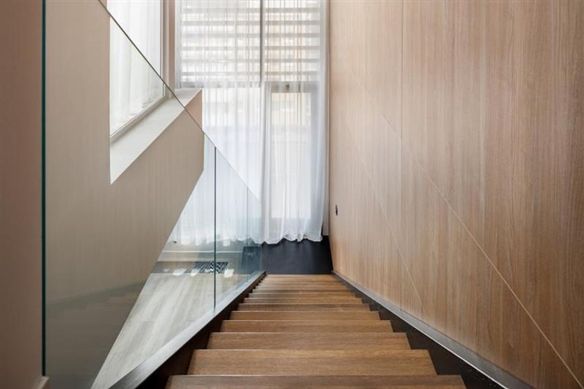 Tur LIVE! Eleganta si confort: penthouse pe doua niveluri - 5