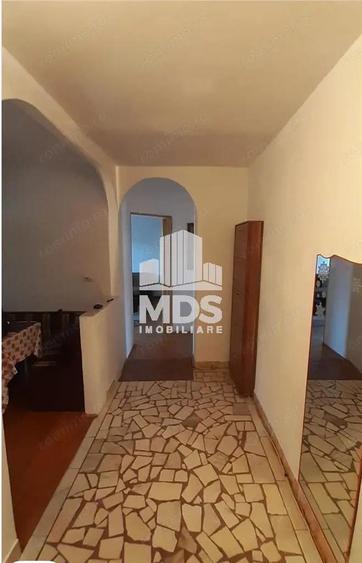 Decomandat cu 2 balcoane la etaj 3 in Bucovina - 6