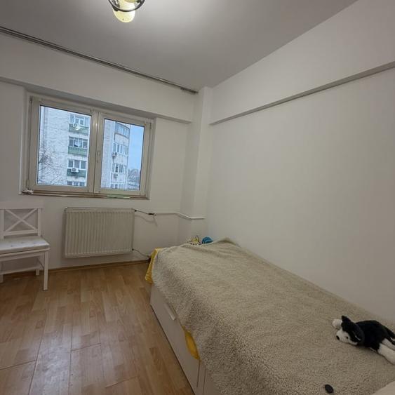 3 camere| Drumul taberei | Bloc 1983 | Metrou 1 Mai | 8 min - 4