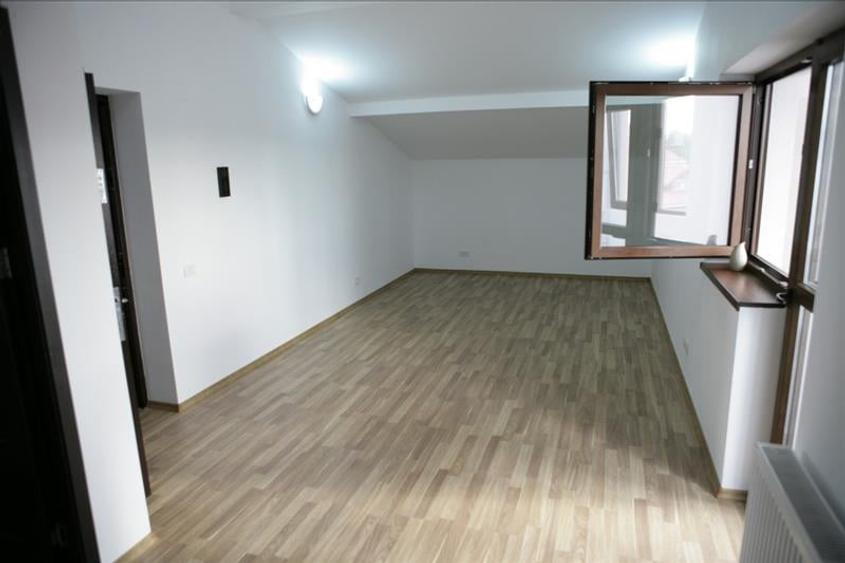 Cladire de birouri inchiriata, de vanzare, metrou Aurel Vlaicu - 12