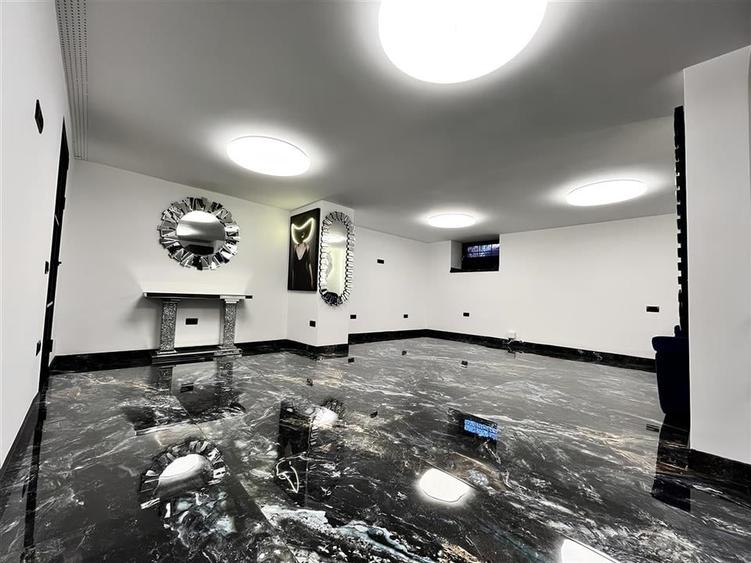 Spatiu Comercial Ultra Finisat zona Judetean - 6