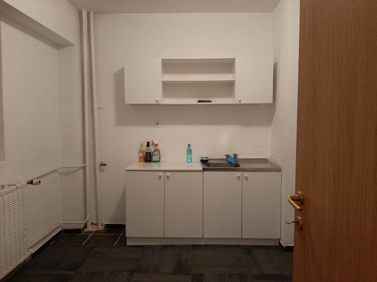 PIATA VICTORIEI-2CAMERE  PENTRU BIROU! - 4