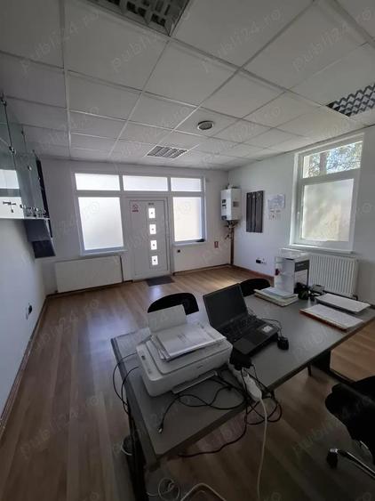 Inchiriez spatiu (stradal) 55mp Rovine - pretabil Birou - 5