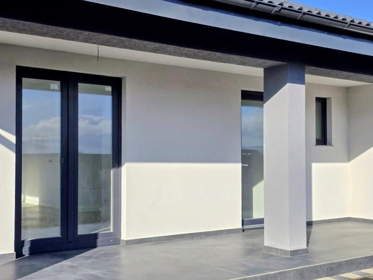 Casa la cheie langa Dealul Lempes – Parter, 523 mp teren, Sanpetru - 19