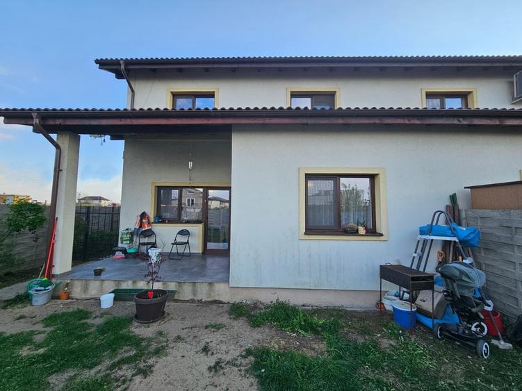 Duplex nou, 5 camere, P+E, cu perete despărțitor dublu, Dumbrăvița, comision 0% - 30