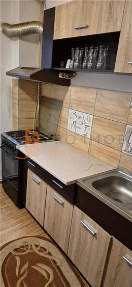 Apartament 2 camere cf 1 semidecomandat zona Micro 3 - 9