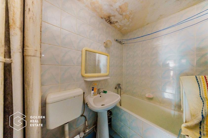 Apartament 2 camere, etaj 1, decomandat, comision 0% - 11