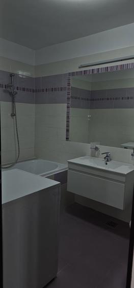 Vand apartament 3 camere Floresti - 3