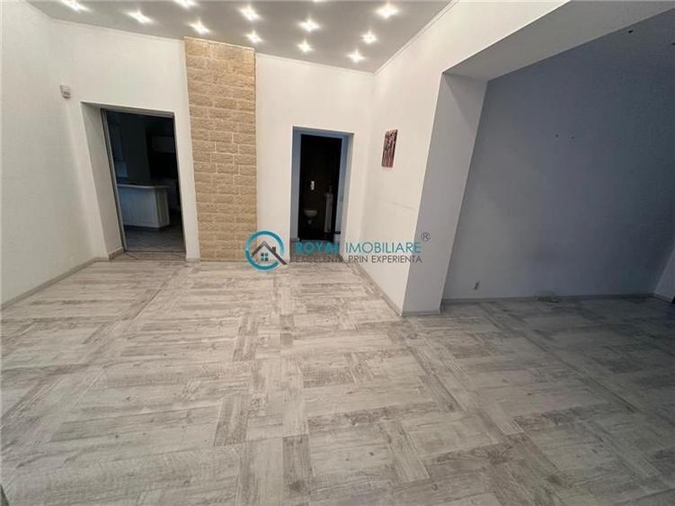 Royal Imobiliare - Vanzare vila zona Democratiei - 14