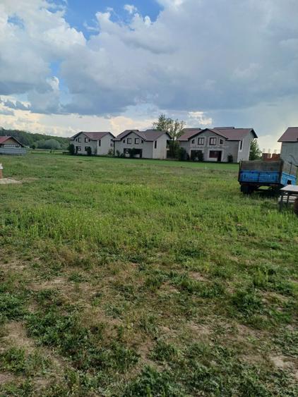 Vand teren intravilan in comuna Tartasesti, sat Gulia, 711mp - 5