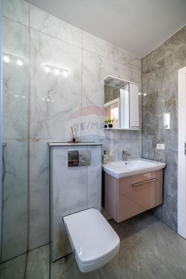 Casă individuală cu 4 camere cu Teren 680 Mp în Ciugud