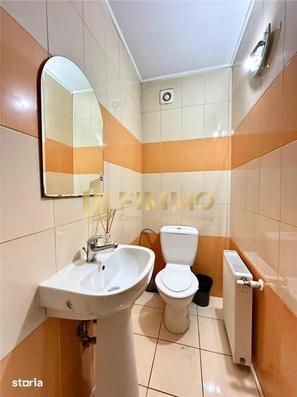 Apartament cu 3 camere decomandat în Sud