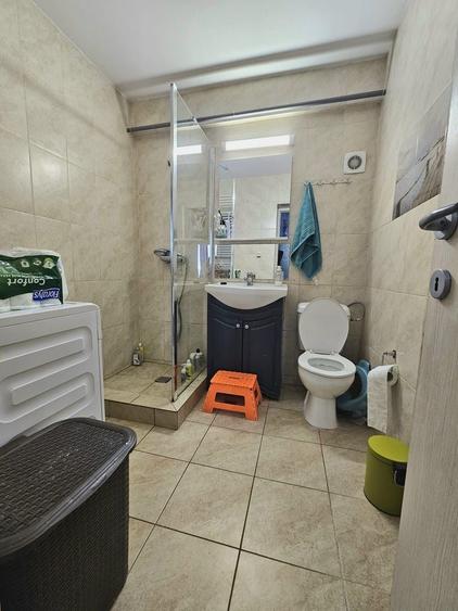 De vânzare apartament 2 camere decomandat Zona Lidl Bariera - 6