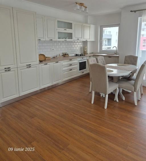 Apartament cu 2 camere decomandat în Iosia