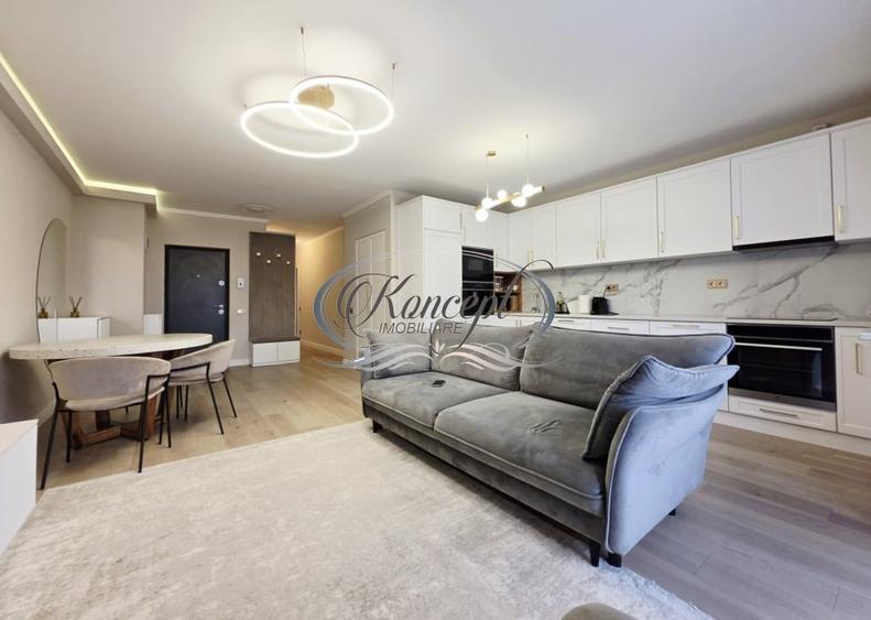 Apartament cu 4 camere semidecomandat, mobilat în Borhanci