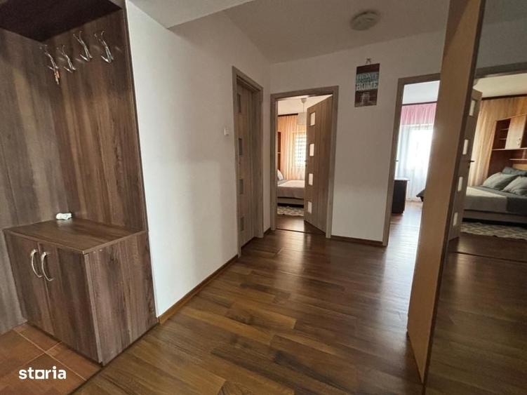 Apartament 3 camere decomandat zona Grivitei Brasov - 12