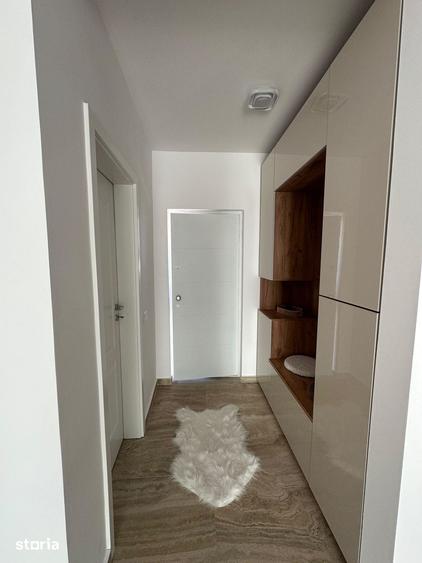 Casă cu 3 camere cu Teren 300 Mp în Berceni