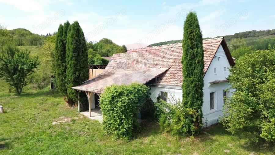 Casă cu Teren 1138 Mp în Moardăș