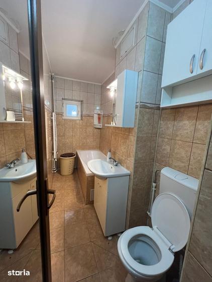 Apartament cu 2 camere în Micro 14