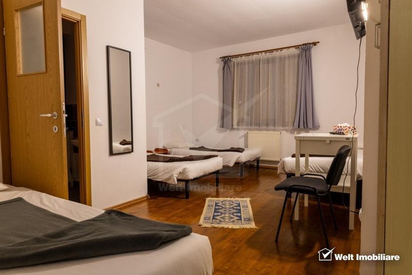 Casă individuală cu 15 camere cu Canalizare în Zorilor
