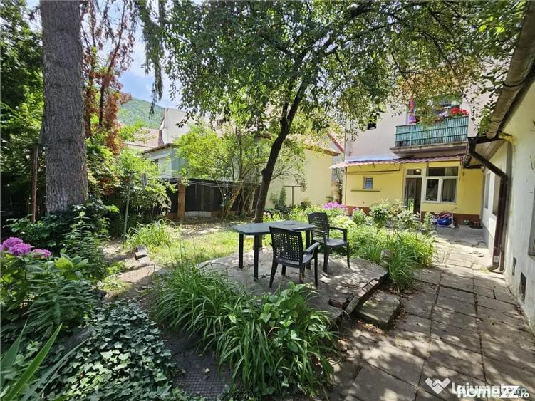 Investitie la cheie in zona centrala! 2 apartamente la casa, - 10