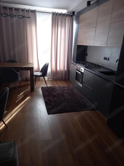 Garsonieră decomandată în Blașcovici