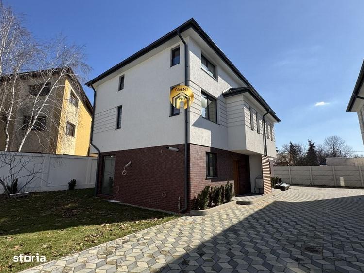 Casă cu 4 camere cu Canalizare în Ferme