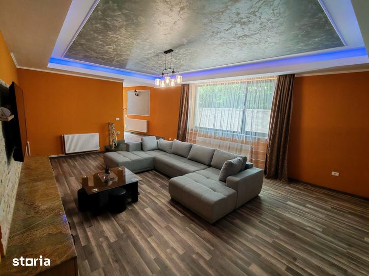 Casă cu 3 camere cu Teren 300 Mp în Brătianu