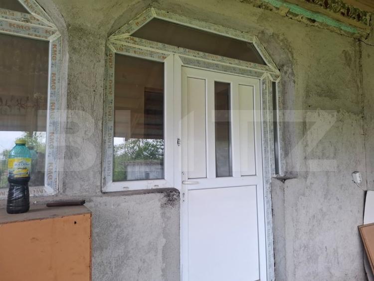 Casă individuală cu 5 camere cu Teren 2300 Mp în Mătăsaru