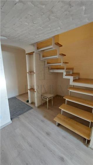 Apartament cu 3 camere semidecomandat în Iosefin